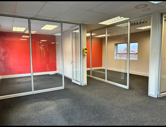 500M² OFFICE TO LET IN KEW